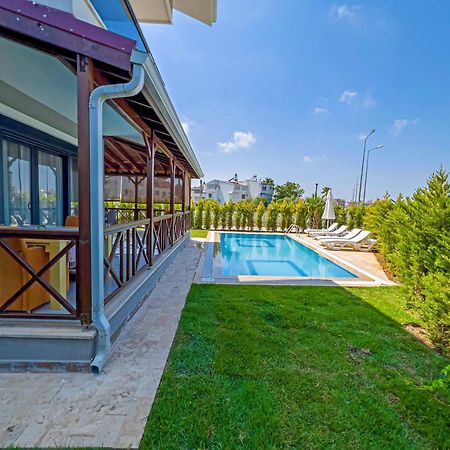 Paradise Town Villa Belhamra 贝莱克 外观 照片
