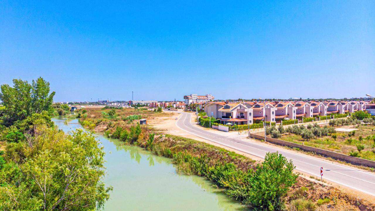 Paradise Town Villa Belhamra 贝莱克 外观 照片