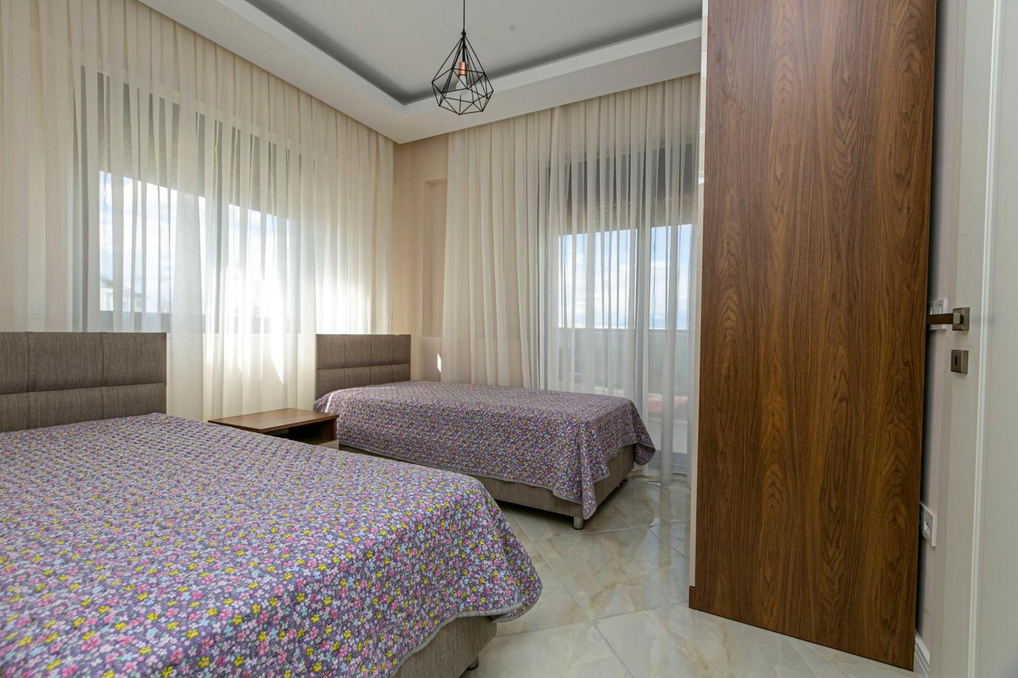 Paradise Town Villa Belhamra 贝莱克 外观 照片