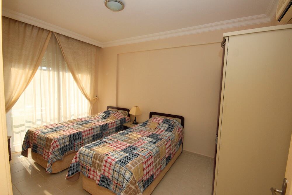 Paradise Town Villa Belhamra 贝莱克 外观 照片